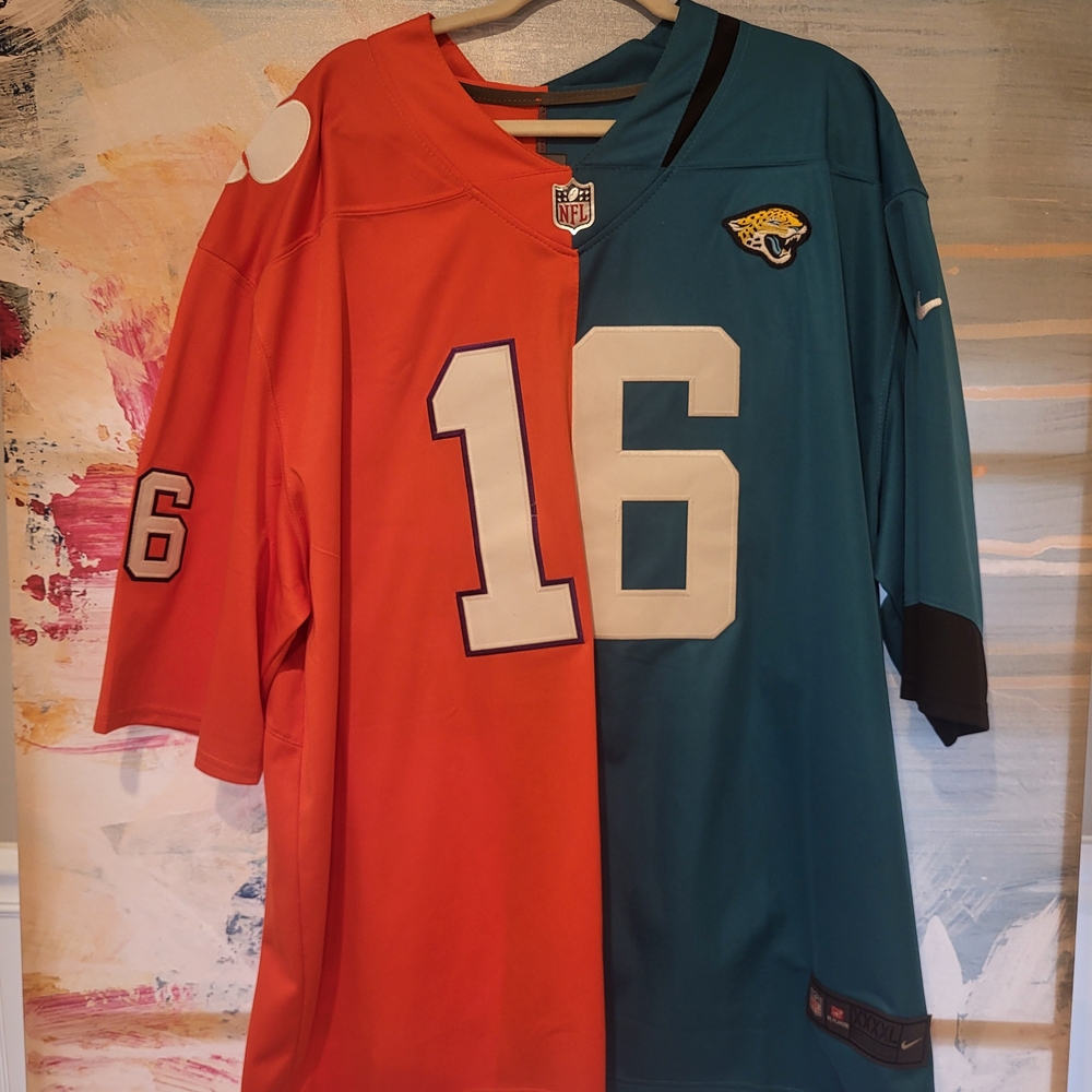 Nike Men's Teal and Orange Jersey - Picture 2 of 6